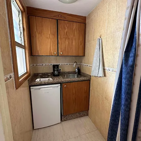 Apartment Estudio Pyr Privado Frente Al Puerto De *